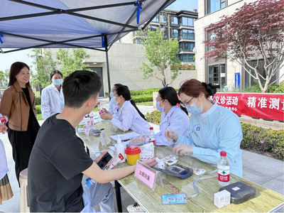 郑东新区龙湖办事处:健康义诊进社区 便民服务暖人心